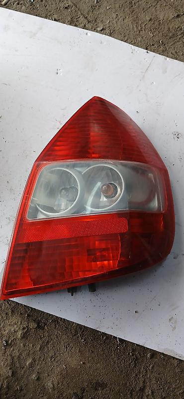 задний фара фит: Задний правый фонарь для Honda Fit/Jazz, 2002–2004 - Оригинальная — 1