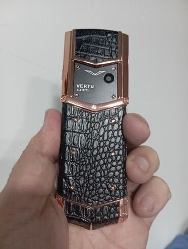 islenmis telefonlar ucuz qiymete: Vertu Constellation, rəng - Qara, İki sim kartlı