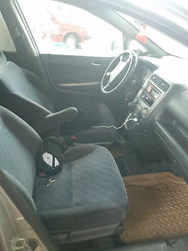 crown 200: Honda Stream: 2001 г., 2 л, Автомат, Бензин, Минивэн — 4