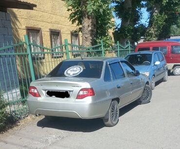 Daewoo: Daewoo Nexia: 2008 г., 1.6 л, Механика, Газ, Седан