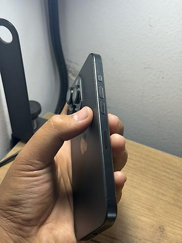 cd disk: IPhone 15 Pro, Б/у, 256 ГБ, Черный, Чехол, 80 % — 4