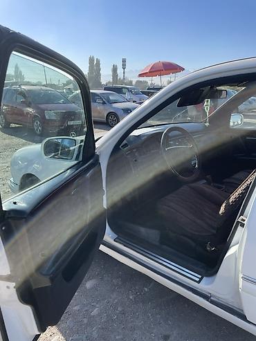 stepwgn rg: Mercedes-Benz E-Class: 1996 г., 2.2 л, Механика, Бензин, Седан — 8