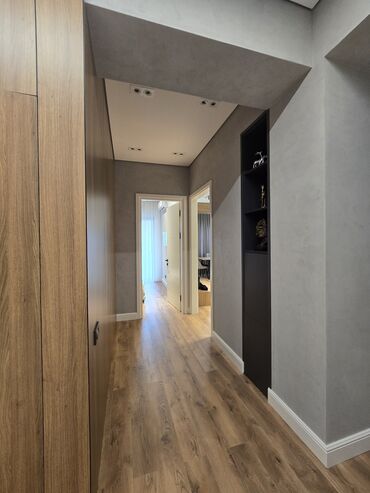 Uzunmüddətli kirayə mənzillər: Kirayə mənzil – Ağ Şəhər, Xətai metrosu yaxınlığı • Mərtəbə: 3 • — 8