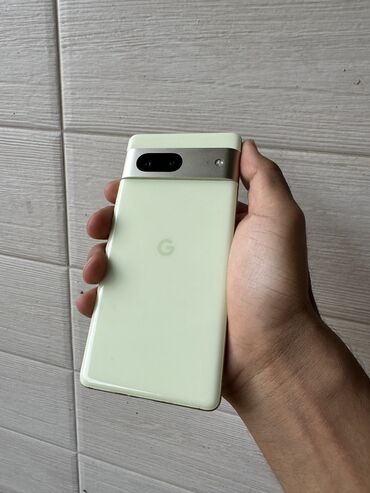 Google: Google Pixel 7, Б/у, 128 ГБ, цвет - Бежевый, 1 SIM, eSIM