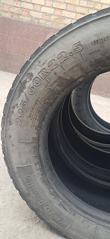 Шины и диски: Шины 295 / 60 / R 22,5, Б/у, Грузовики/Автобусы, Giti — 4