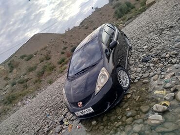 обтекатель на портер 1: Honda Fit: 2011 г., 1.5 л, Автомат, Бензин, Хэтчбэк