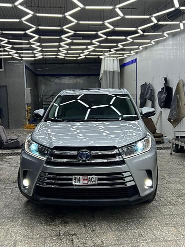 Toyota Highlander: 2018 г., 3.5 л, Автомат, Гибрид, Кроссовер lalafo.kg да — 1 Toyota Highlander: 2018 г., 3.5 л, Автомат, Гибрид, Кроссовер — 1