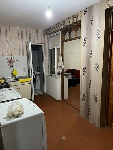 montinde evler: Binə-Mehriban qonşularda 2 otaqlı evə 1 nəfər xanım otaq yoldaşı — 4