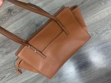Torbe: Torba za rame, Guess — 4