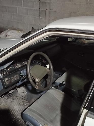 byd e1: Nissan Bluebird: 1988 г., 2 л, Механика, Универсал — 5