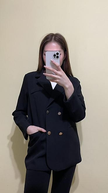 Пиджаки, жакеты: Женский двубортный пиджак классического кроя. - Цвет: черный - — 8