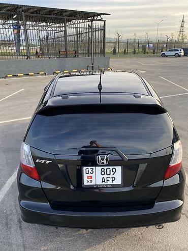 фит 3: Honda Fit: 2010 г., 1.5 л, Автомат, Бензин, Хэтчбэк — 5