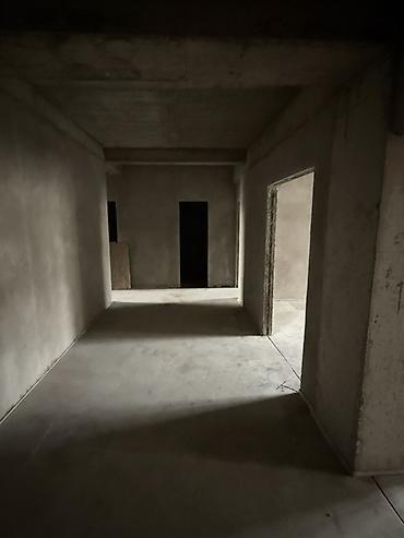 Продажа квартир: 3‑комнатная квартира в ЖК «Белес», площадь 112,2 м². Планировка: - — 2