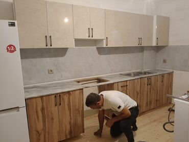 купить компьютерный стол бу: Sifarişlə mətbəx dəsti, Özü çəkən petlələr, Mat laminat, Kredit yoxdur, Pulsuz çatdırılma, Rayonlara çatdırılma