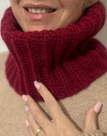 Dəstlər: Əl işi toxunma uşaq geyimləri və aksessuarları. Hər biri sifarişlə — 55