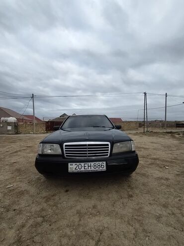 bunu матор bu тайота 2 4: Hazir kreditdedir ilkin ödeniş 2200 azn 16 ay 382 azn Mercedes-Benz