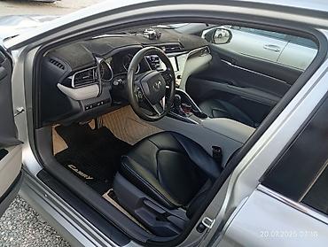 Toyota: Toyota Camry: 2019 г. — 9