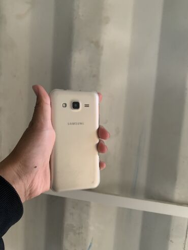 куплю швейные отходы: Samsung Galaxy J2 2016, Б/у, 8 ГБ, 2 SIM