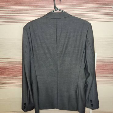 Pencəklər: Hugo Boss brendinin orijinal pencəyi. İdeal vəziyyətdədir, üzərində — 8