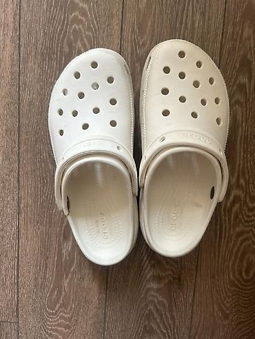 ağ sabolar: Məhsul: Original Crocs Iconic Classic clogs – ağ rəng - Ölçü: 38-39 — 7