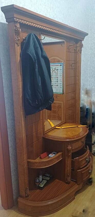 iwlenmiw mebellerin satisi: Təcili olaraq satılır