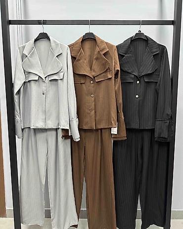 pantalone elipsa: Komplet: 3.999dinara
Xs s m l xl — 4