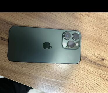 рассрочку телефон: IPhone 13 Pro, Б/у, 128 ГБ, Alpine Green, Чехол, 87 %