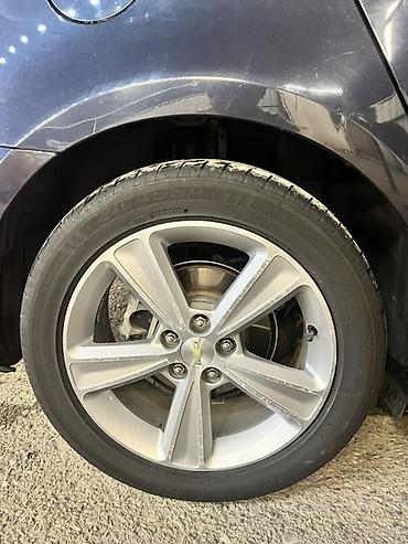 gen: Chevrolet orijinal yüngül lehimli disklər və təkər dəsti - Ölçü: 17 — 8