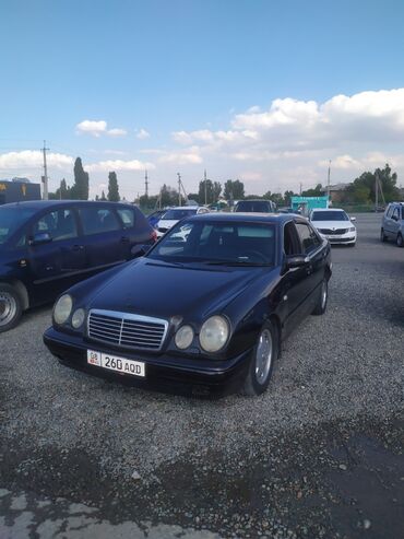 меняю на недвижимость: Mercedes-Benz E 280: 1998 г., 2.8 л, Механика, Бензин, Седан