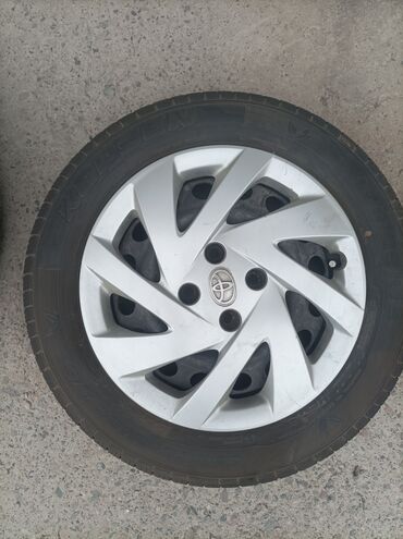 corolla runx: Колеса в сборе 175 / 65 / R 15, Всесезонная, Б/у, Комплект, Легковые, Железные, отверстий - 5