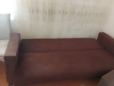 Divanlar: Di̇van-kravat, İşlənmiş, Açılan, Bazalı, Parça, Çatdırılma yoxdur
