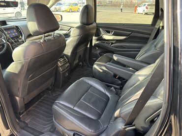 Subaru: Subaru Ascent: 2019 г., 2.4 л, Бензин, Кроссовер — 12