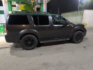 шины идиски на спринтер: Nissan Pathfinder: 2005 г., 4 л, Автомат, Газ, Внедорожник