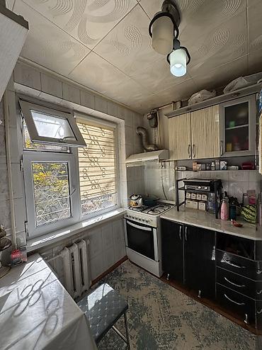 продаю квартира киркомстрой: 3 комнаты, 58 м², 104 серия, 2 этаж — 5