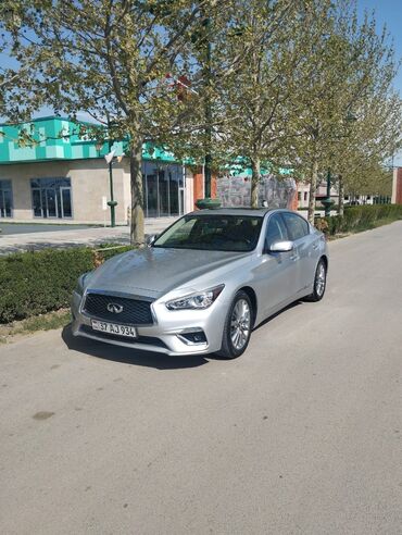 белая infiniti: Infiniti Q50: 2020 г., 3 л, Автомат, Бензин, Седан