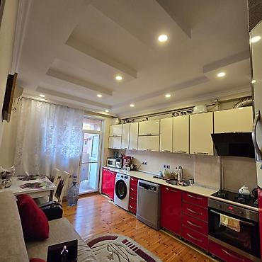 kredit ev: Bakıxanov qəs., 3 otaqlı, Yeni tikili, m. Neftçilər, 125 kv. m — 4