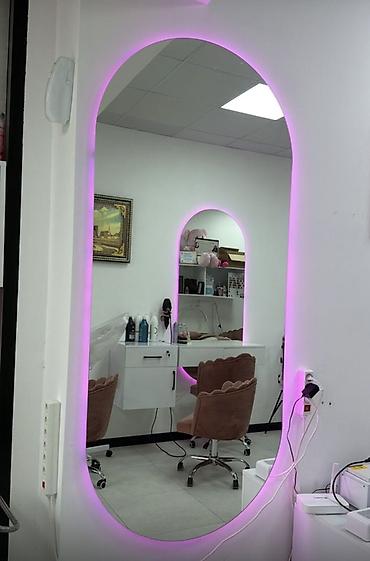 islenmis guzgu: Güzgü Divar üçün, Oval, Makiyaj üçün, Arxa işıqlı — 1