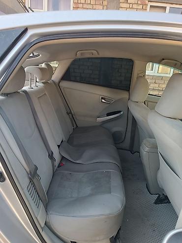 bruce 2r: Toyota Prius: 2012 г., Гибрид, Хэтчбэк — 8