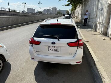 Toyota: Toyota Corolla: 1.5 l | 2015 il Universal — 5