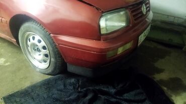 Volkswagen: Volkswagen Golf: 2025 г., Седан — 6