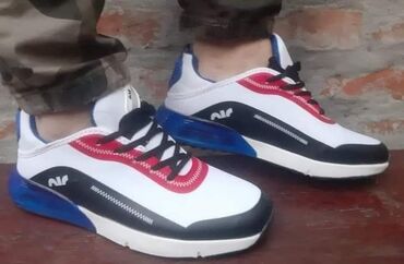 Women's Sneakers and athletic shoes: 46 — 13