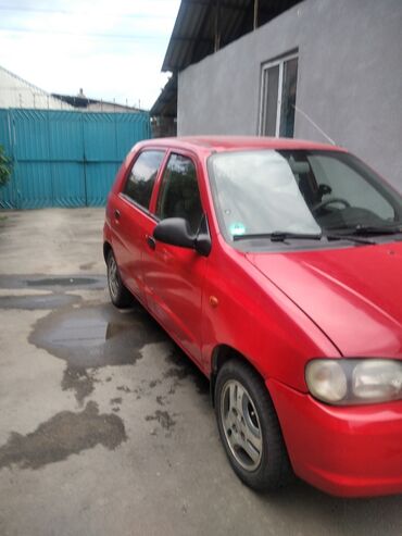 Suzuki: Suzuki Alto: 2002 г., 1.1 л, Механика, Бензин, Хэтчбэк