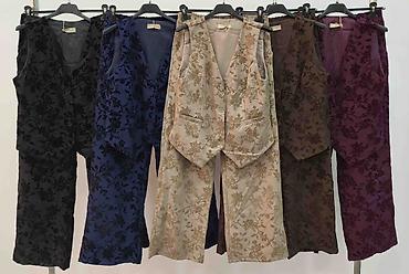 fratello despotovac: Damski komplet prsluk + pantalone sa dezenom
3400din
S M L — 9