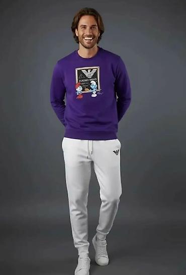 Duksevi: Muški duks sa printom – kolekcija sa Štrumpfovima Oni 5300 - Model — 2