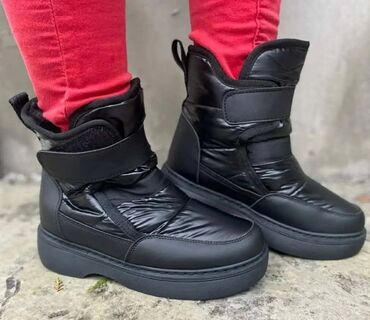 Čizme: Čizme, 35 — 9