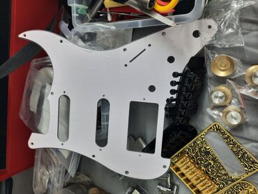 Гитары: Комбики, примочки и др. Комбоусилители, педали эффектов разные, новые at lalafo.kg — 3 Гитары: Комбики, примочки и др. Комбоусилители, педали эффектов разные, новые — 3