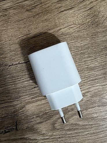 Elektronika: Məhsul: Divar adapteri / Səyahət şarj cihazı Xüsusiyyətlər: - Model — 2