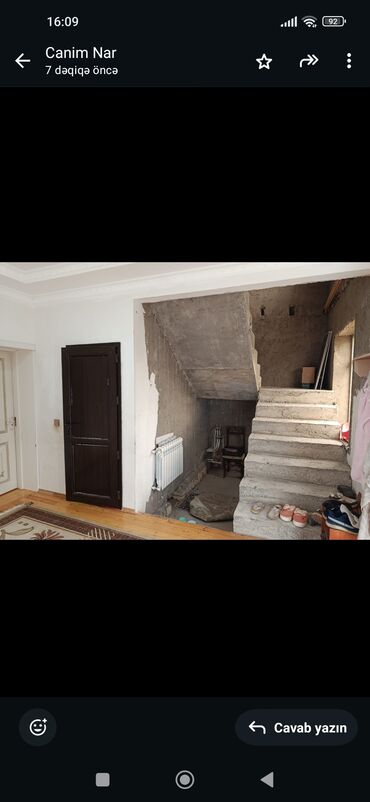 Həyət evləri və villaların satışı: Satılır: 2 mərtəbəli fərdi yaşayış evi - Divarlar qırmızı/kərpic — 3