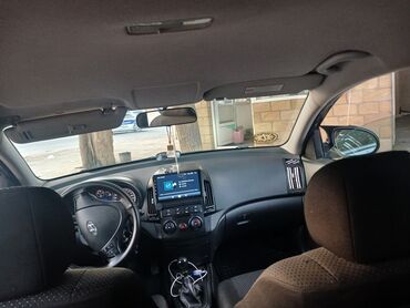 Hyundai: Hyundai i30: 1.4 l | 2009 il Hetçbek — 2