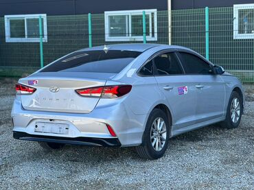 Hyundai: Hyundai Sonata: 2020 г., 2 л, Автомат, Газ, Седан — 23